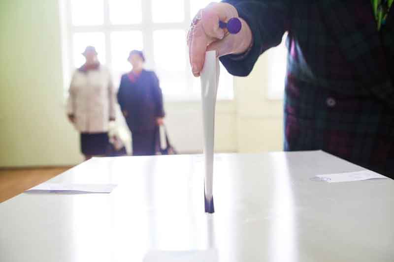 Falso che la legge elettorale aprisse alle preferenze